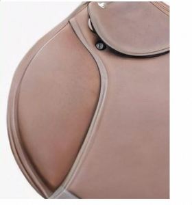 Selle d'équitation anglaise de haute qualité, confortable et souple, pour des balades récréatives et d'entraînement agréables, offerte par un exportateur au meilleur prix. - Product Image 3