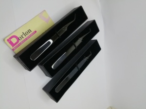 Pince à épiler de précision en acier inoxydable avec pointes fines, pince à épiler à pointe en fibre noire, emballage en boîte, étiquette privée, pince à épiler pour volume - Product Image 5