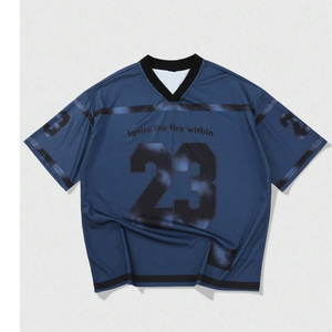 เสื้อฟุตบอลอเมริกันทรงโอเวอร์ไซส์แบบสั่งทำพิเศษสำหรับผู้ชาย คอวี ลายไล่สีแบบ Tie Dye เสื้อฟุตบอลแนวสตรีทแวร์ เสื้อยืดกีฬาตาข่ายระบายอากาศได้ดี - Product Image 1