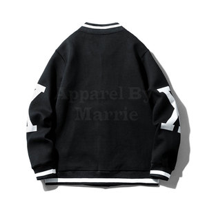 Chaquetas Varsity Ecológicas y Sostenibles, Hechas con Materiales Reciclados, Diseño Moderno y Urbano en Venta - Product Image 2