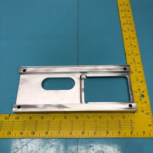 NOVELLUS 15-029506-00 Flange, Verity, Endpoint - Equipo y piezas de semiconductores de confianza de marca global - Product Image 1