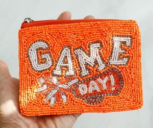 Monedero de Cuentas Hecho a Mano TIMELESS CRAFT, Monedero de Cuentas con Temática Deportiva Naranja para el Día del Partido, Mini Cartera con Temática Deportiva, Moda Atrevida - Product Image 2