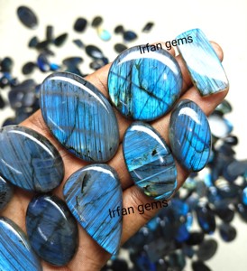 2025 Cabochons de Labradorite bleue de haute qualité faits à la main pierre précieuse en cristal naturel pierre en vrac polie à la main prix sain - Product Image 3