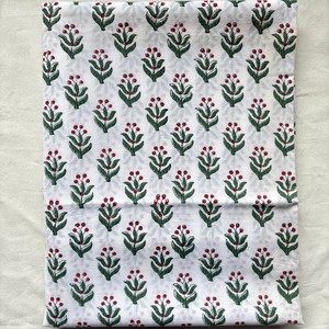 Tela de Algodón para Ropa, Multicolor, Estampado Floral Hecho a Mano, Popelina 100% Algodón, Gran Venta - Product Image 2