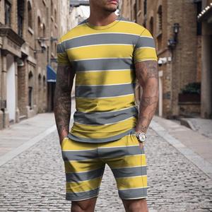 เสื้อยืดกีฬาถักนิตติ้ง คอทรงกลม สีพื้น ดีไซน์เข้าชุดกับกางเกง สำหรับใส่ในชีวิตประจำวันและออกกำลังกาย ชุดเซ็ต 2 ชิ้นสำหรับผู้ชาย - Product Image 2
