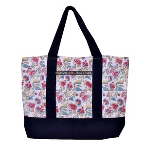 Sac fourre-tout en coton 100% fait à la main avec poignée noire, imprimé à la main en Inde, sac à bandoulière pour le marché avec un design élégant - Product Image 1