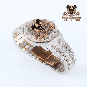Reloj de Lujo de Alta Calidad con Diamantes Moissanite para Hombre, Reloj de Pulsera Premium con Construcción Duradera de Acero Inoxidable - Product Image 6