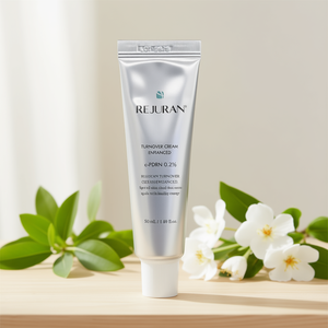 Crema Viso Antietà REJURAN Enhanced 50ml per una Pelle Luminosa e Giovane con Complesso Peptidico C-PDRN e Niacinamide - Product Image 3