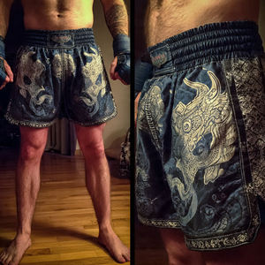 Pantalones Cortos de Muay Thai Sublimados para Lucha, MMA, Kick Boxing, Pantalones Cortos de Muay Thai de Alta Calidad en Satén para Hombre - Product Image 3