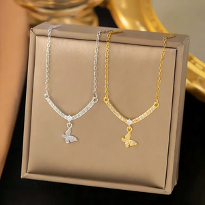 Collar con Colgante de Mariposa Geométrica Unisex con Borla para Diseño Facial, Chapado en Oro de 14K, Acero Inoxidable, Elegante para Uso Diario - Product Image 2