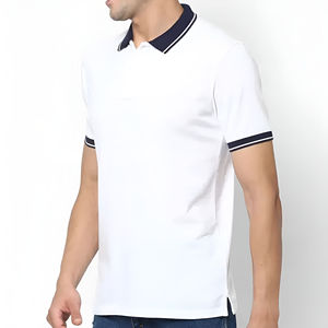 เสื้อโปโลชายสีขาว ผ้าฝ้าย แขนสั้น ทรงปกติ แต่งขอบตัดกัน สไตล์ลำลอง สีพื้น ดีไซน์ผ้าปิเก้ถัก - Product Image 1