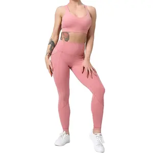 LOGO kustom penjualan laris baru set Yoga wanita tanpa kelim pakaian olahraga lari pakaian Yoga legging Push Up set pakaian olahraga kebugaran Gym