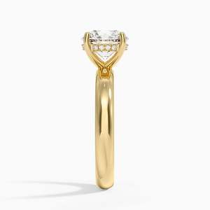 Anillo de Compromiso Solitario con Moissanita de Corte Redondo de 2 Quilates, Anillo de Novia Clásico - Product Image 2