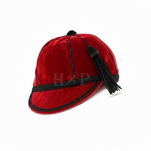 Gorras de terciopelo con logotipo personalizado, fabricante profesional de gorras de presentación para rugby, cricket y fútbol, gorras de club con borlas - Product Image 1