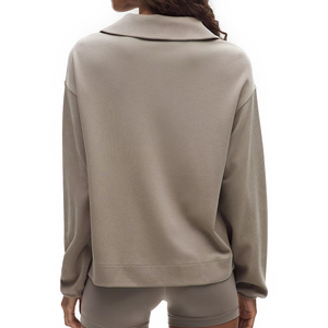Polo de Manga Larga Oversize de Punto Piqué Softstreme para Mujer, Premium, Suave, Casual, Corte Relajado, Opción Personalizada, Marca Privada - Product Image 2