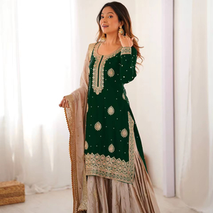 Ensemble Sharara en soie Chinon de qualité supérieure pour femmes, idéal pour les occasions spéciales - Product Image 1