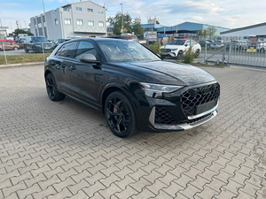 Nouvelle Audi RSQ8 2025, moteur essence 4.0L TFSI Quattro 640 CV, SUV, sièges en cuir, toit ouvrant panoramique, LED R20, automatique, conduite à gauche - Product Image 3