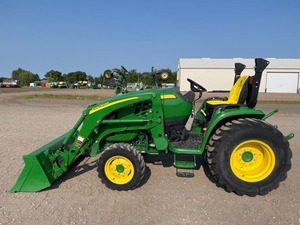 Tractor Compacto de Servicio Pesado 3033R 2020 de Alto Rendimiento, Suministro al por Mayor - Product Image 2