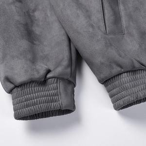 เสื้อผ้าบุรุษ เสื้อแจ็คเก็ตบอมเบอร์หนังกลับติดกระดุมสำหรับผู้ชาย ฤดูหนาว ขายส่ง คุณภาพสูง ปี 2022 - Product Image 5