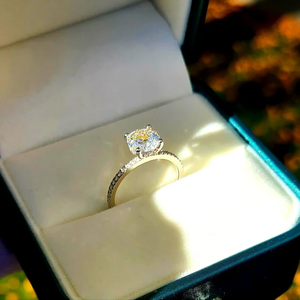 1.5CT 18k Gold <b>D</b> VVS2 Lab Diamond Engagement Ring by Krishnavii (<b>Model</b> KR 154) IGI Certified Luxury - Product Image 2