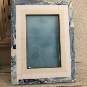 Marco de Fotos de Madera con Incrustaciones de Hueso Azul de Lujo, Marco de Fotos Hecho a Mano con Patrón de Mármol, Marco Decorativo para Mesa o Escritorio, Decoración para el Hogar - Product Image 4