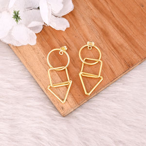 ต่างหูแบบยาวชุบทองโบราณสำหรับผู้หญิงและเด็กผู้หญิง ทำจากทองเหลือง เหมาะสำหรับวันครบรอบ - Product Image 4