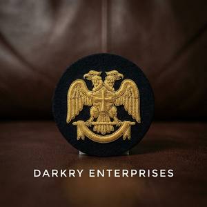 Fabricant de patchs personnalisés brodés, insignes de regalia faits main en fil d'argent massif, pour la Rose Croix du 18e Degré et le Bouclier du Pélican, pour les confréries maçonniques - Product Image 2