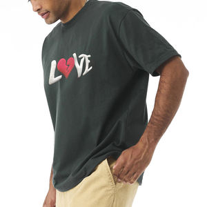 T-shirts pour hommes en coton 100% personnalisés pour impression en relief, fabriqués avec du coton 300 GSM, design tendance d'impression en relief - Product Image 2