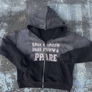 เสื้อฮู้ดดี้ผ้าฝ้ายเฟรนช์เทอร์รี่เนื้อหนัก 100% แบบสั่งทำพิเศษ ตกแต่งด้วยลายปักแบบซันเฟด ฮู้ดดี้ทรงครอป ล้างสีแบบแอซิดวอช ประดับด้วยคริสตัลปลอม ซิปหน้า สำหรับผู้ชาย - Product Image 2