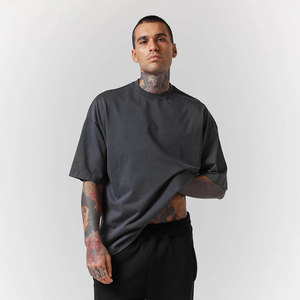 T-shirts pour hommes surdimensionnés, nouveau style, emballage personnalisé, fabriqué au Pakistan - Product Image 5