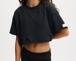 T-shirt court d'été personnalisé pour femme, 100 % coton, avec impression en relief et boutons, col rond décontracté, vente en gros - Product Image 4