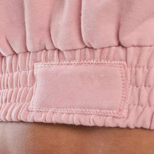 Ensemble de survêtement décontracté d'hiver pour femme, personnalisé, couleur unie, à capuche zippée, en molleton 100 % coton, écologique, style streetwear, avec badge frontal - Product Image 6