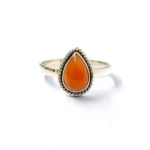Bague de mode en cornaline de 2,5 grammes avec sertissage en forme de poire - Product Image 2