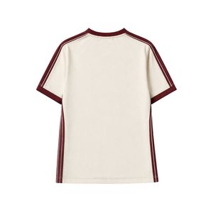 Camisa Premium Delta Sigma Theta Kream con Cresta en Relieve para Mujer, Ajuste Cómodo, Ropa de Alta Calidad para Hermandades Griegas - Product Image 5