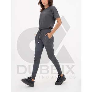Ensemble de survêtement éco-responsable pour femmes, grande taille, pour la course à pied et le sport, léger, respirant, personnalisé, de haute qualité - Product Image 3