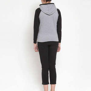 Ensemble 2 pièces pour femme : sweat à capuche zippé et pantalon en polaire gris/noir, idéal pour l'hiver et les loisirs - Product Image 3