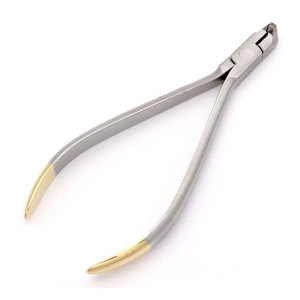 Ciseaux à extrémité distale de qualité supérieure, à prise confortable, pour une performance de précision - Product Image 2