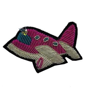 Broche papillon perlée faite à la main, broderie mode, épinglette décorative avec perles de rocaille colorées et détails en fil - Product Image 3