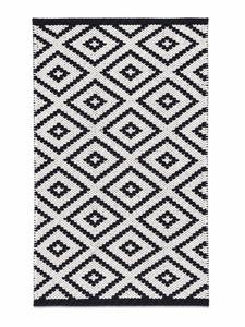 Handwoven Geometric <b>Black</b> White Outdoor & Indoor Area <b>Rug</b> Rectangle Cotton Mat For Home Bed room Living Room - Product Image 1
