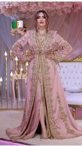 Nouvelle robe de mariée traditionnelle rose banane en crêpe, broderie dorée, évacuation de l'humidité, extensible, longueur ras du sol, pour femme - Product Image 3