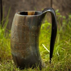 Mug à boire en corne de buffle artisanal de haute qualité, respectueux de l'environnement, style viking / Verre à bière en corne de vache FAIZA CRAFT à bas prix - Product Image 1