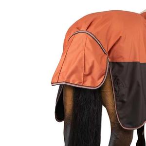 Fabricant OEM, prix compétitif, couvertures pour chevaux en polyester de haute qualité, résistantes, imperméables, respirantes, pour la course, utilisables en hiver. - Product Image 2