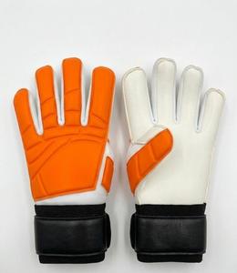 Guantes de portero de fútbol blancos y naranjas con correa negra para la muñeca, cuero PU, protección antideslizante para los dedos, unisex - Product Image 1