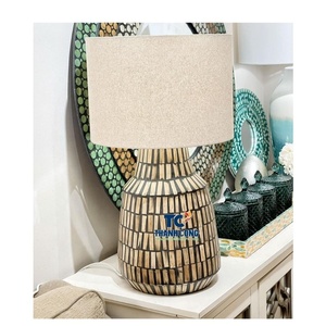 Exportador experimentado MADRE DE PERLA TABLELAMP Vietnam Venta al por mayor Arte Premium Envío rápido Confianza duradera - Product Image 1