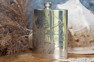 7. Gourde à whisky en métal personnalisée OEM, finition mate, vente en gros - Product Image 5