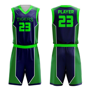 ชุดยูนิฟอร์มบาสเก็ตบอลชายแบบกำหนดเองปี 2026 เสื้อและกางเกงขาสั้นโพลีเอสเตอร์คุณภาพสูง ไซส์พลัส ชื่อทีมแบบไม่มีลาย - Product Image 1