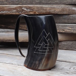 Beber diseño único cuerno de búfalo vikingo cuerno de buey jarra de cerveza taza de cuerno para beber por S A And Sons Exports - Product Image 2