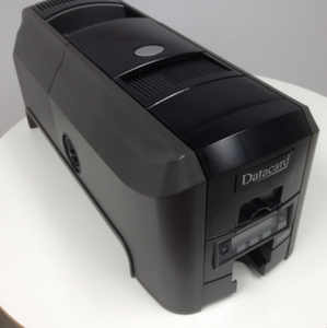 เครื่องพิมพ์บัตรพีวีซี Datacard CD800 แบบด้านเดียว รองรับการพิมพ์แบบ Simplex มีสินค้าในสต็อก พร้อมพอร์ต USB รับประกัน 3 ปี ความละเอียด 300DPI - Product Image 3