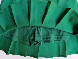 กระโปรงกอล์ฟจีบสีเขียวสำหรับผู้หญิง เอวยางยืด สีพื้น ผ้าทอระบายอากาศ กางเกงขาสั้นลำลองสไตล์สปอร์ต - Product Image 4
