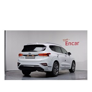 Hyundai Santa Fe 2.0T 2WD 2020, SUV a Gasolina, 52,088 km, Estándar de Emisiones Euro V, Volante a la Izquierda - Product Image 2